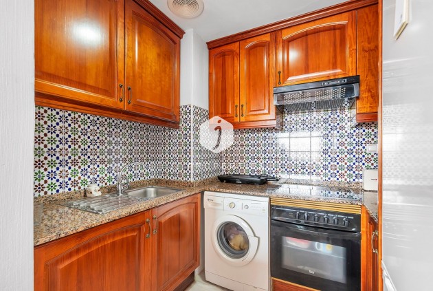 Resale - Apartment / flat -
Torrevieja - Costa Blanca