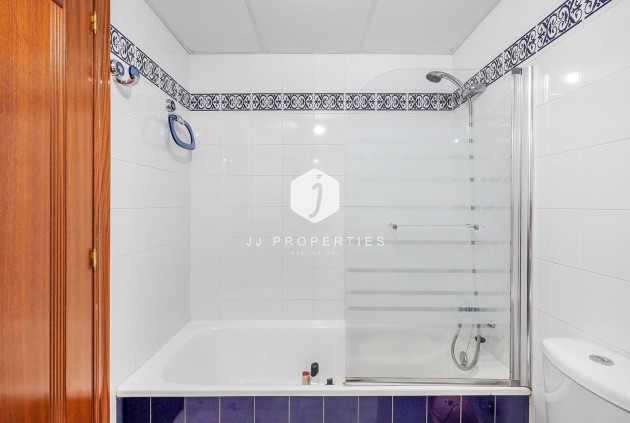 Resale - Apartment / flat -
Torrevieja - Costa Blanca