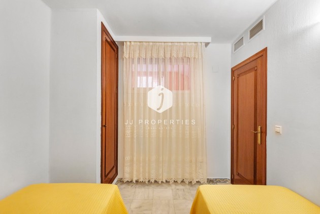 Resale - Apartment / flat -
Torrevieja - Costa Blanca