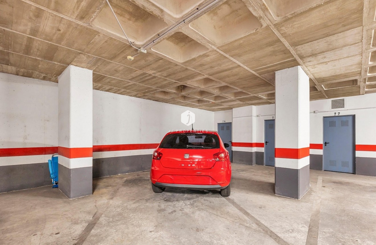 Resale - Apartment / flat -
Torrevieja - Costa Blanca