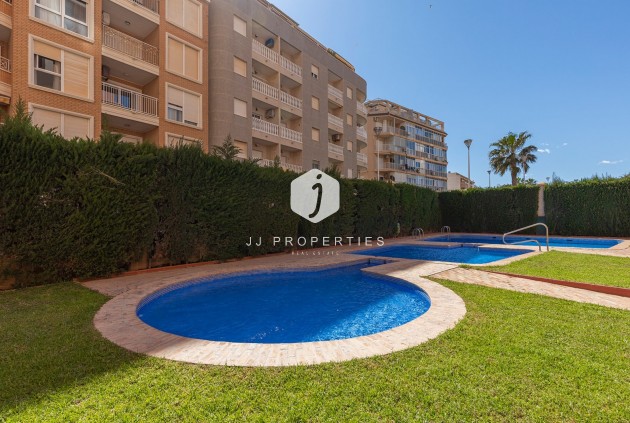 Resale - Apartment / flat -
Torrevieja - Costa Blanca