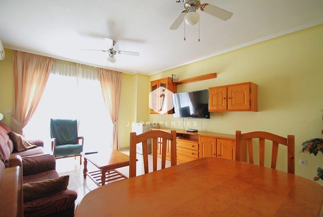 Resale - Apartment / flat -
Torrevieja - Las Piscinas Naturales