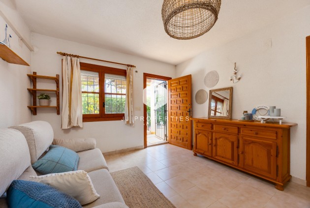 Resale - Bungalow -
Torrevieja - Los Balcones