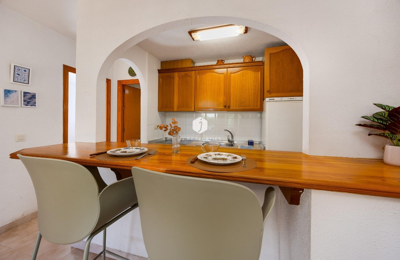 Resale - Bungalow -
Torrevieja - Los Balcones