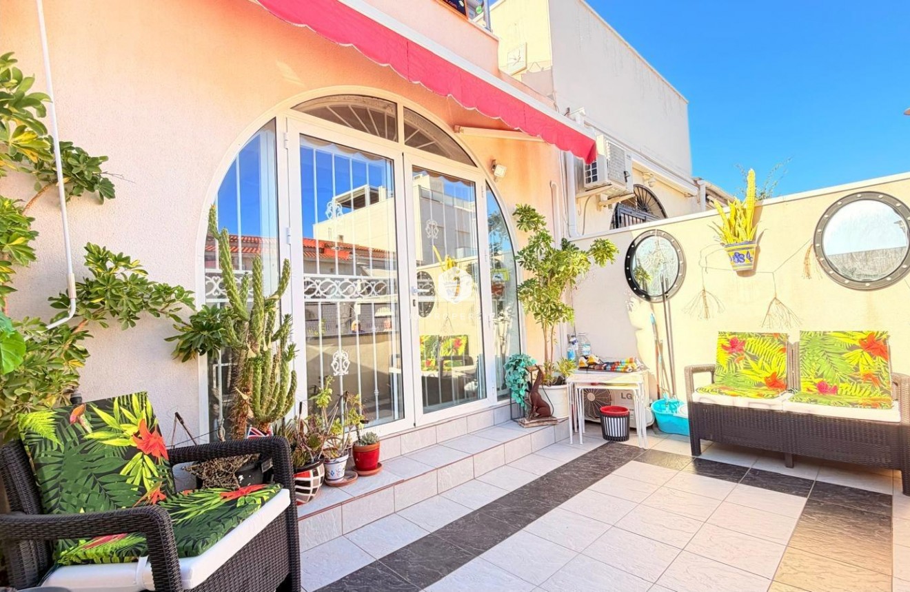 Resale - Duplex -
Torrevieja - La Siesta - El Salado - Torreta