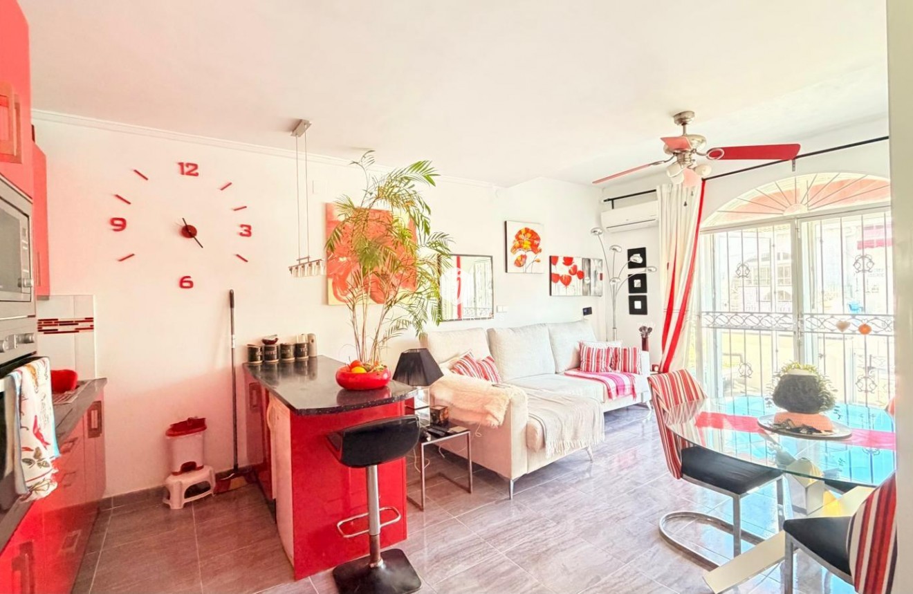 Resale - Duplex -
Torrevieja - La Siesta - El Salado - Torreta