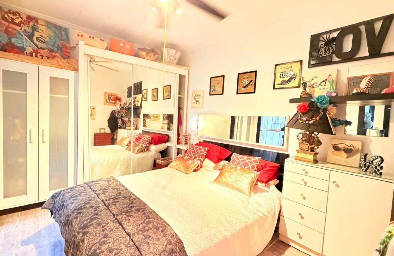 Resale - Duplex -
Torrevieja - La Siesta - El Salado - Torreta