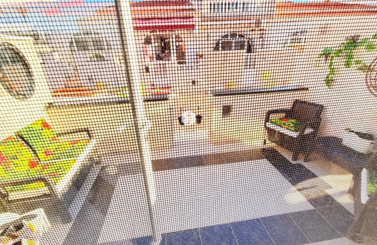 Resale - Duplex -
Torrevieja - La Siesta - El Salado - Torreta