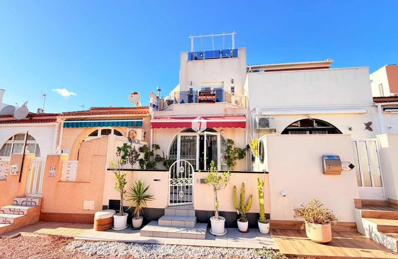 Resale - Duplex -
Torrevieja - La Siesta - El Salado - Torreta