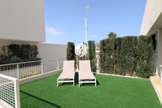 Resale - Apartment / flat -
Los Balcones - Costa Blanca