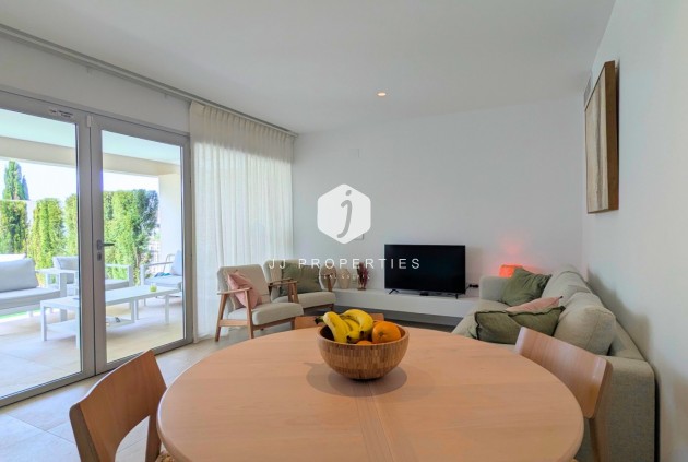 Resale - Apartment / flat -
Los Balcones - Costa Blanca