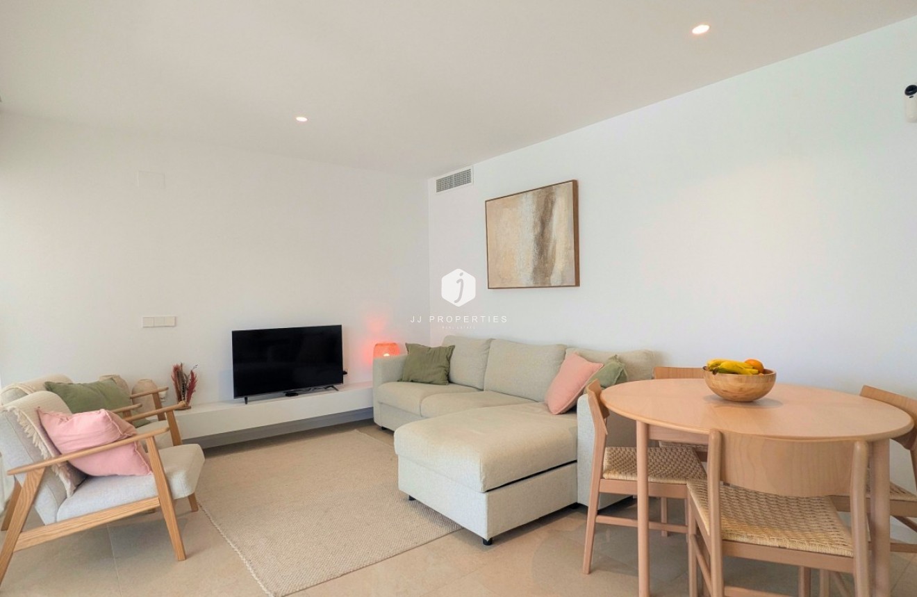 Resale - Apartment / flat -
Los Balcones - Costa Blanca