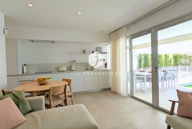 Resale - Apartment / flat -
Los Balcones - Costa Blanca