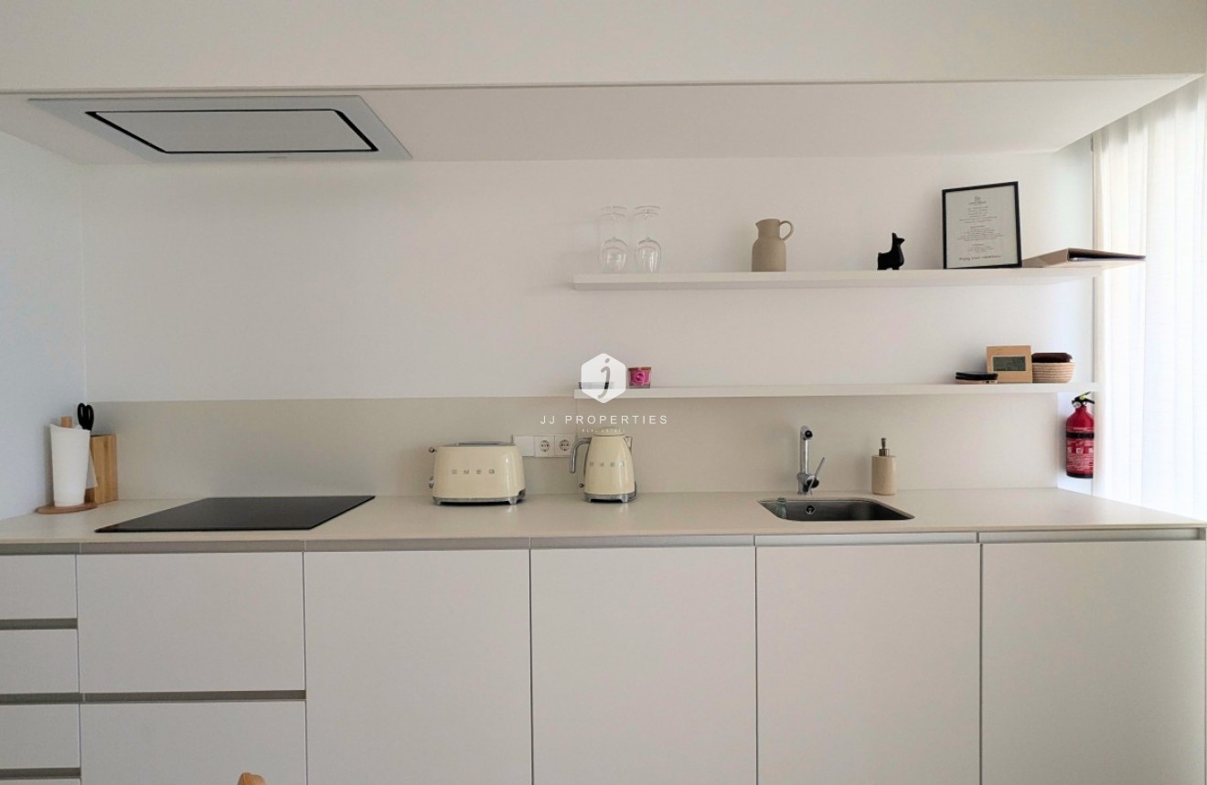 Resale - Apartment / flat -
Los Balcones - Costa Blanca