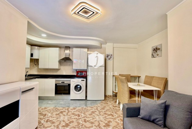 Resale - Apartment / flat -
Torrevieja - Costa Blanca