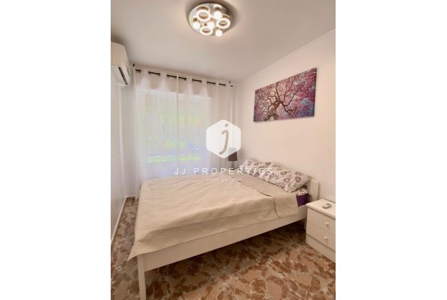 Resale - Apartment / flat -
Torrevieja - Costa Blanca