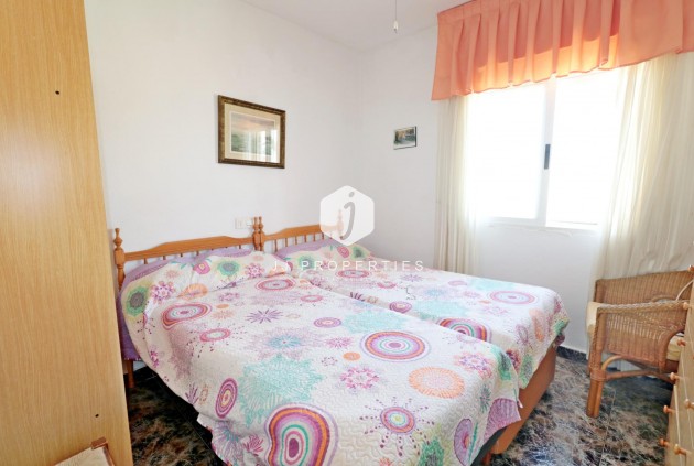 Resale - Chalet -
Torrevieja - Torretas
