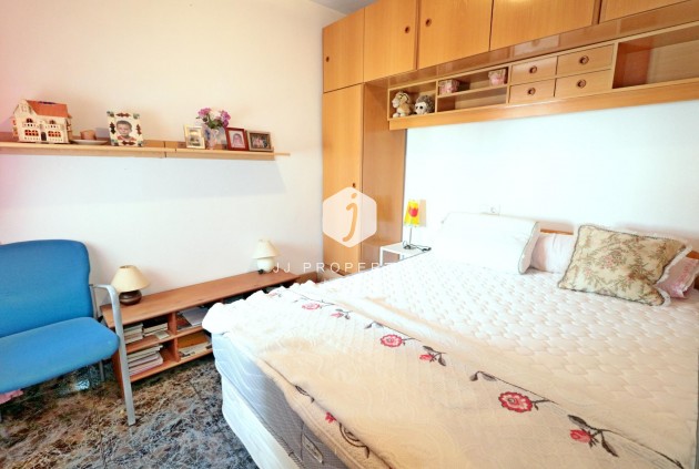 Resale - Chalet -
Torrevieja - Torretas