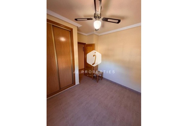 D'occasion - Chalet -
Los Altos - Costa Blanca
