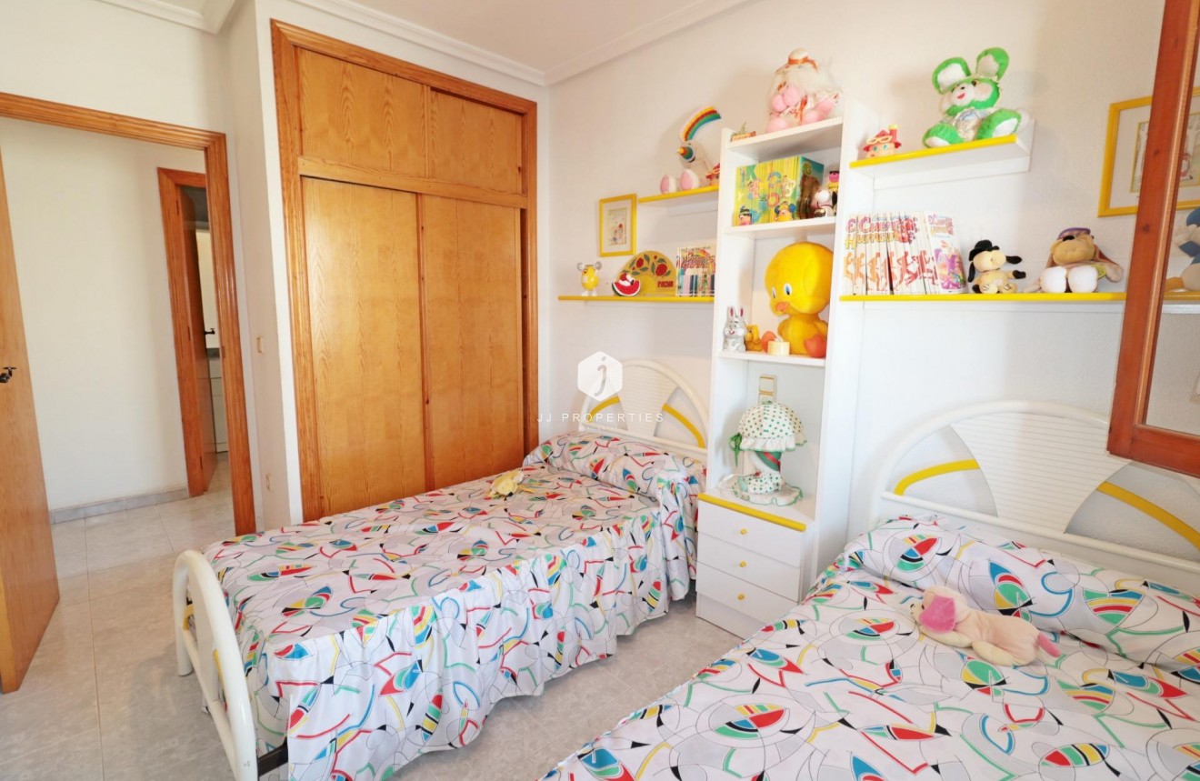 Resale - Penthouse -
Torrevieja - Habaneras