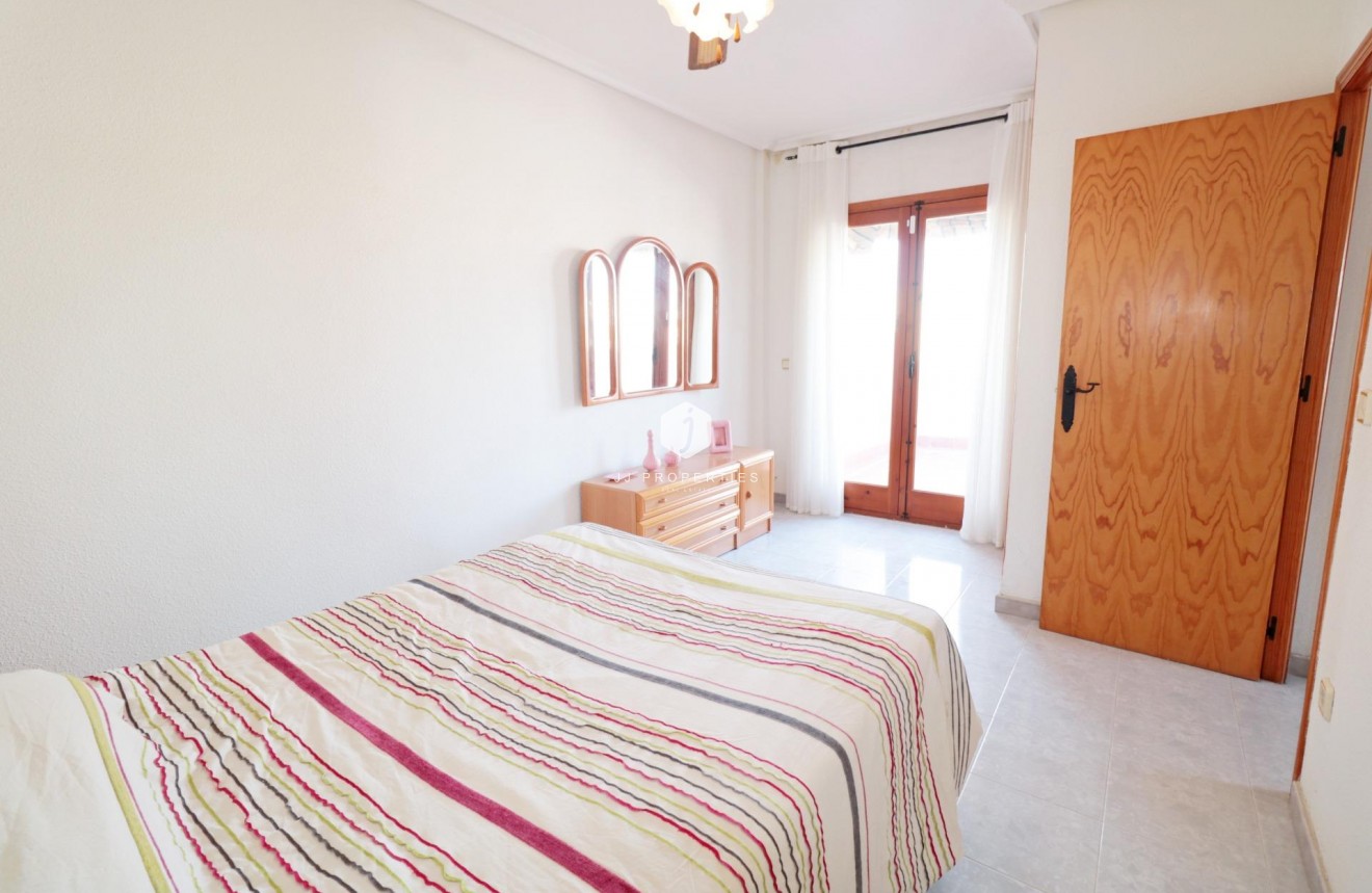 Resale - Penthouse -
Torrevieja - Habaneras