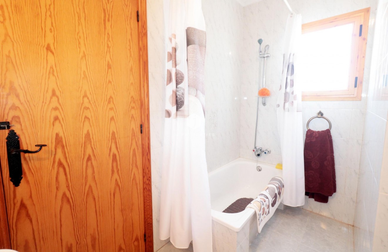 Resale - Penthouse -
Torrevieja - Habaneras