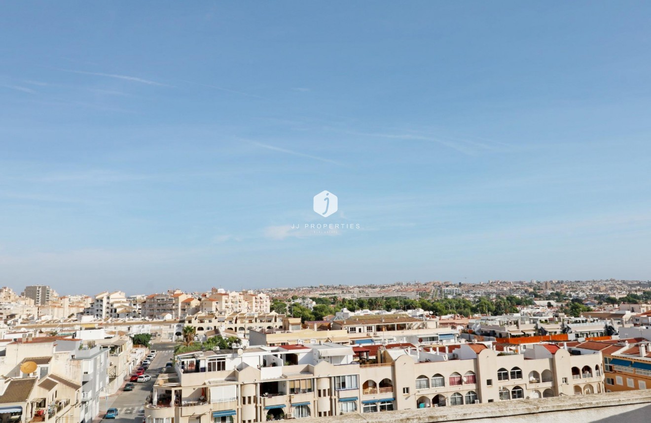 Resale - Penthouse -
Torrevieja - Habaneras
