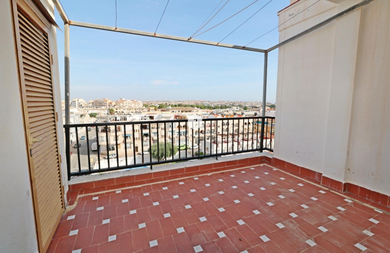 Resale - Penthouse -
Torrevieja - Habaneras
