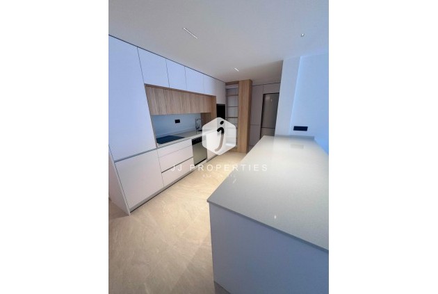 D'occasion - Appartement -
Torrevieja - Centro