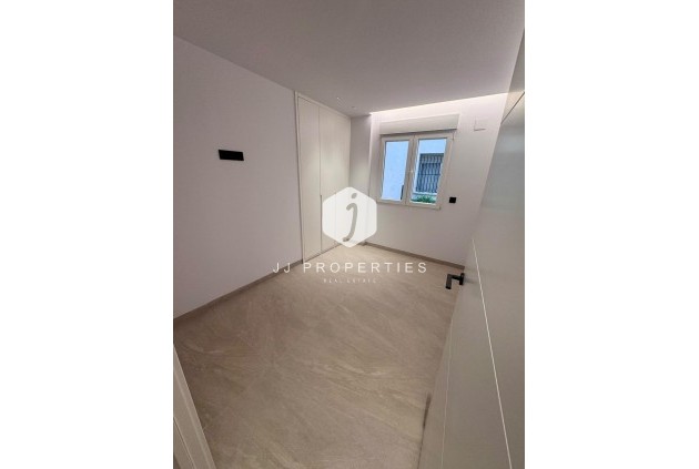 D'occasion - Appartement -
Torrevieja - Centro