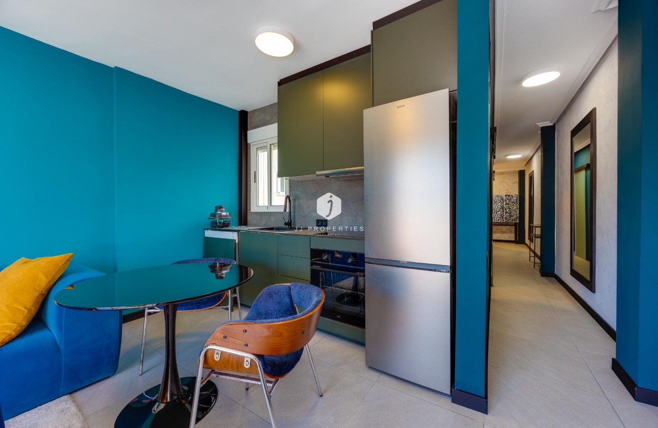 D'occasion - Appartement -
Torrevieja - Estacion de autobuses