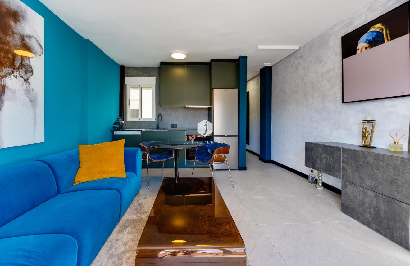 D'occasion - Appartement -
Torrevieja - Estacion de autobuses
