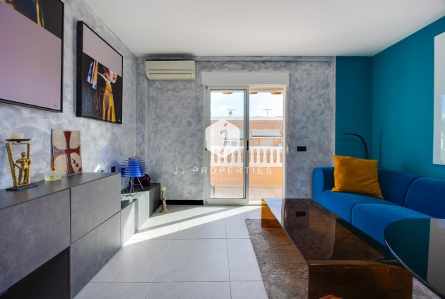 D'occasion - Appartement -
Torrevieja - Estacion de autobuses
