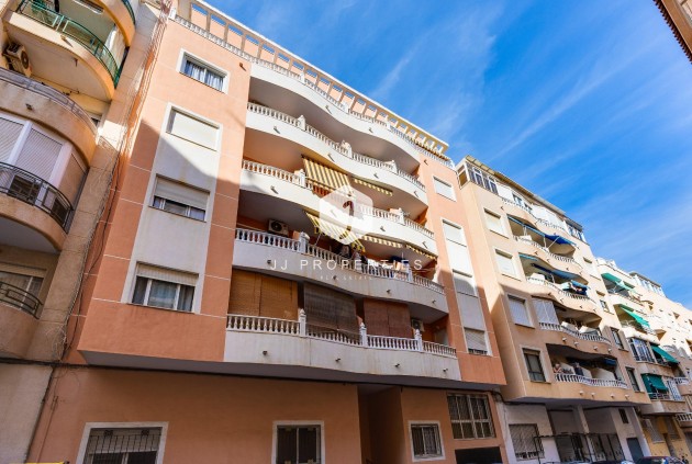 D'occasion - Appartement -
Torrevieja - Estacion de autobuses