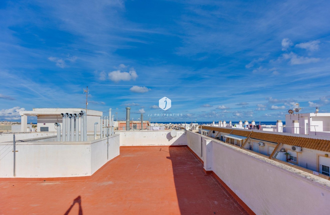 D'occasion - Appartement -
Torrevieja - Estacion de autobuses