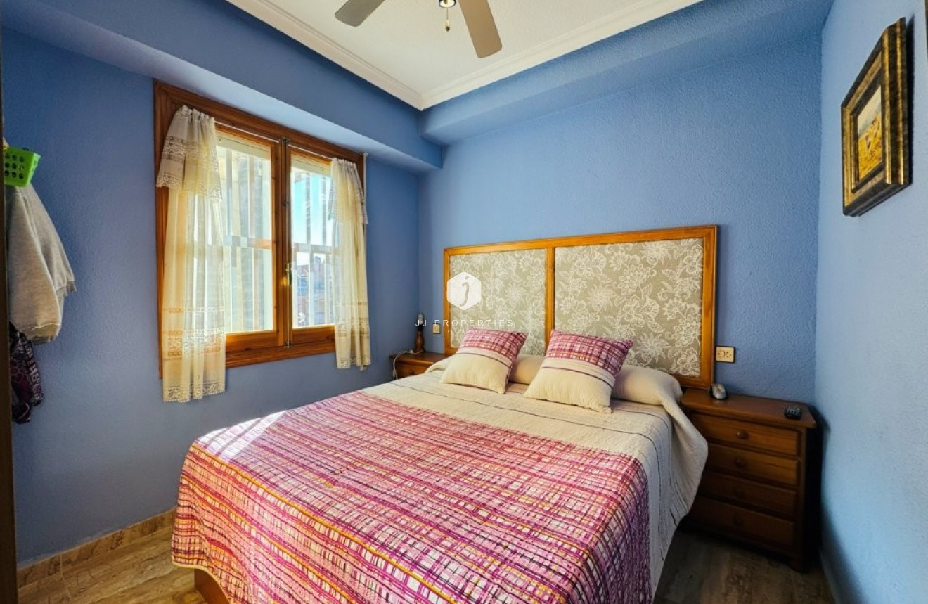 D'occasion - Appartement -
La Mata - Costa Blanca