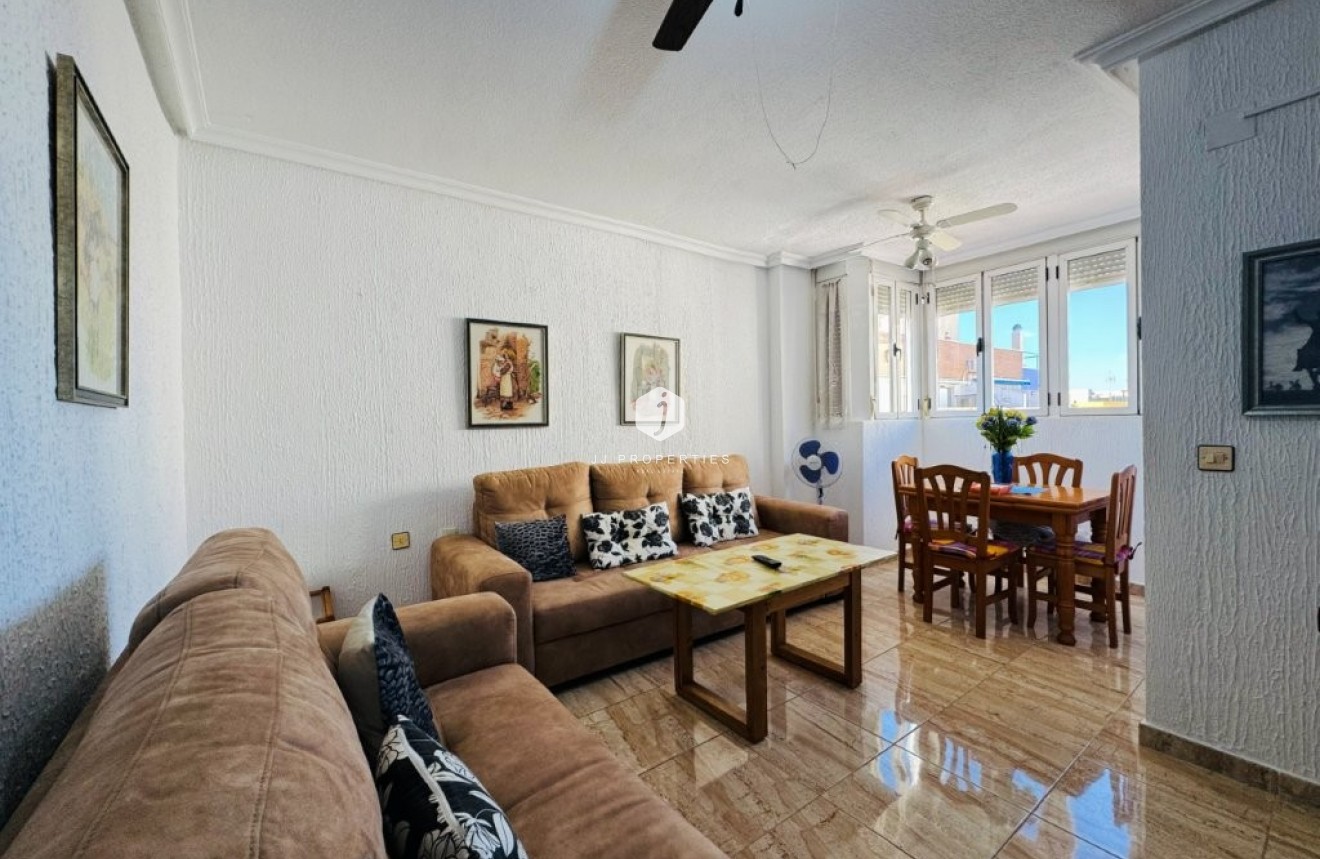 D'occasion - Appartement -
La Mata - Costa Blanca