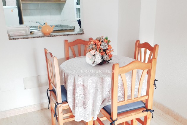 Segunda mano - Apartamento / piso -
Torrevieja - PARQUE DE LAS NACIONES
