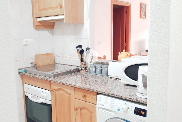Segunda mano - Apartamento / piso -
Torrevieja - PARQUE DE LAS NACIONES