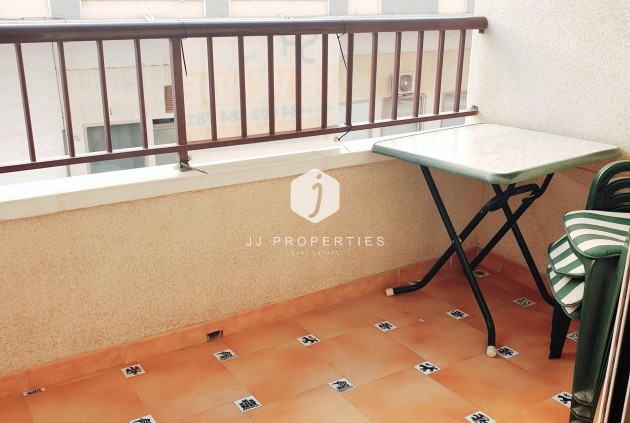 Segunda mano - Apartamento / piso -
Torrevieja - PARQUE DE LAS NACIONES