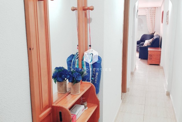 Segunda mano - Apartamento / piso -
Torrevieja - PARQUE DE LAS NACIONES