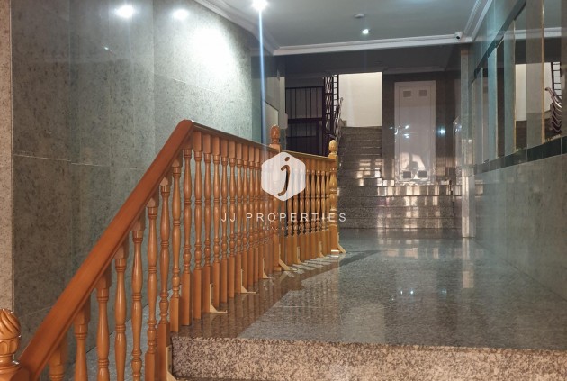 Segunda mano - Apartamento / piso -
Torrevieja - PARQUE DE LAS NACIONES