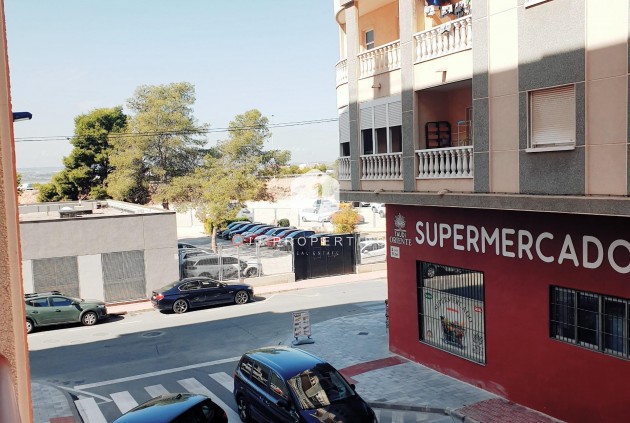 Segunda mano - Apartamento / piso -
Torrevieja - PARQUE DE LAS NACIONES