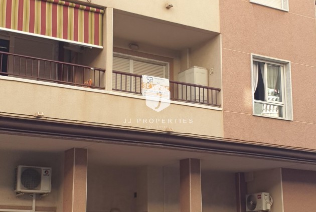 Segunda mano - Apartamento / piso -
Torrevieja - PARQUE DE LAS NACIONES