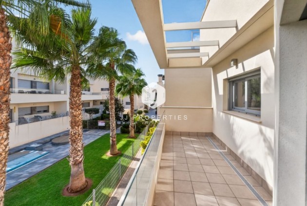Segunda mano - Chalet -
Torrevieja - La veleta