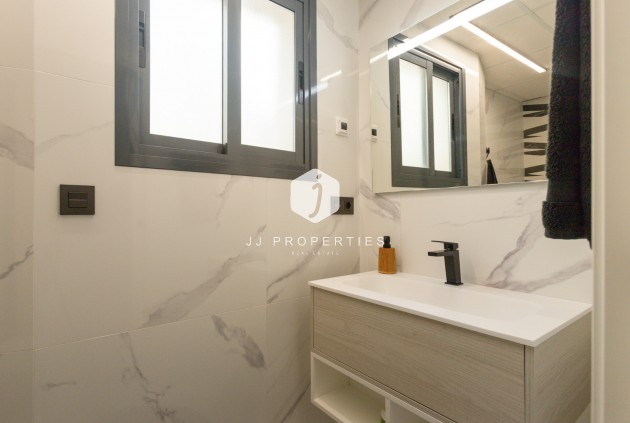 Aus zweiter Hand - Wohnung -
Torrevieja - Costa Blanca