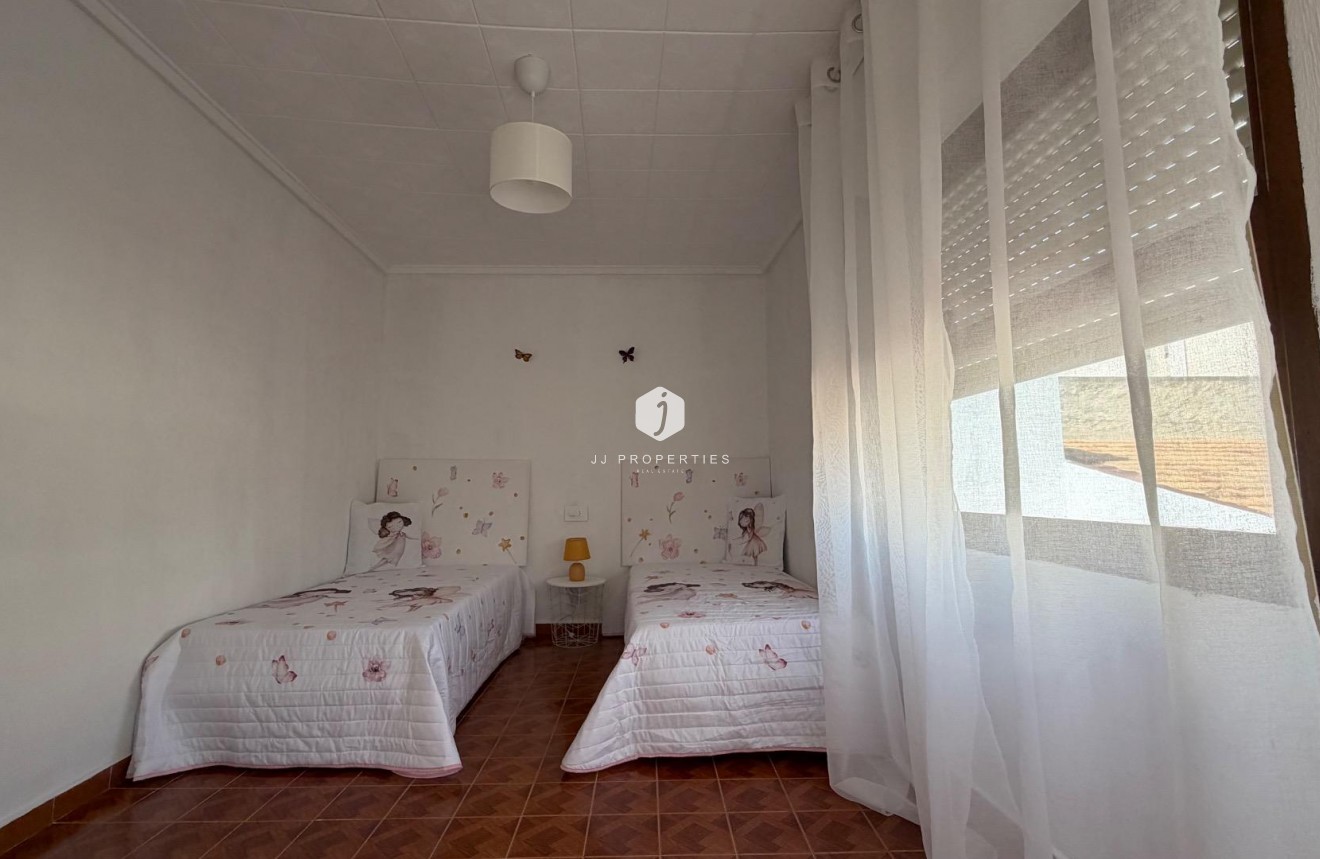 Aus zweiter Hand - Wohnung -
Torrevieja - Centro