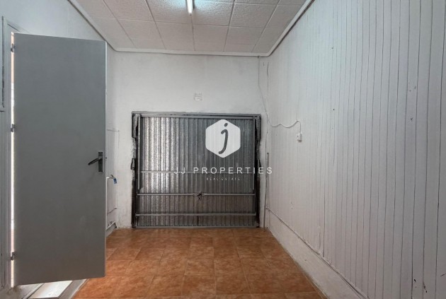 Aus zweiter Hand - Wohnung -
Torrevieja - Centro