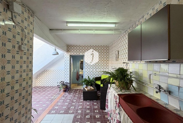 Aus zweiter Hand - Wohnung -
Torrevieja - Centro
