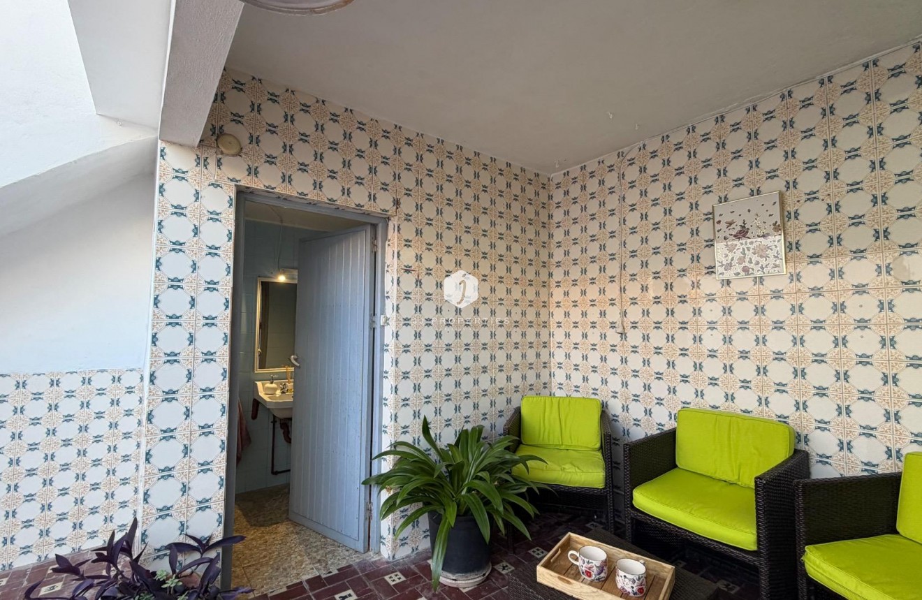 Aus zweiter Hand - Wohnung -
Torrevieja - Centro